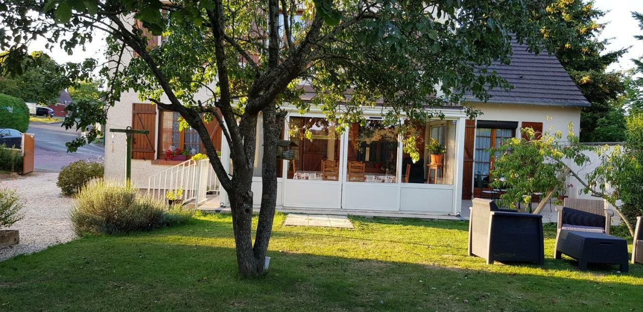 Gite Du Luat Vert-en-Drouais Exterior foto